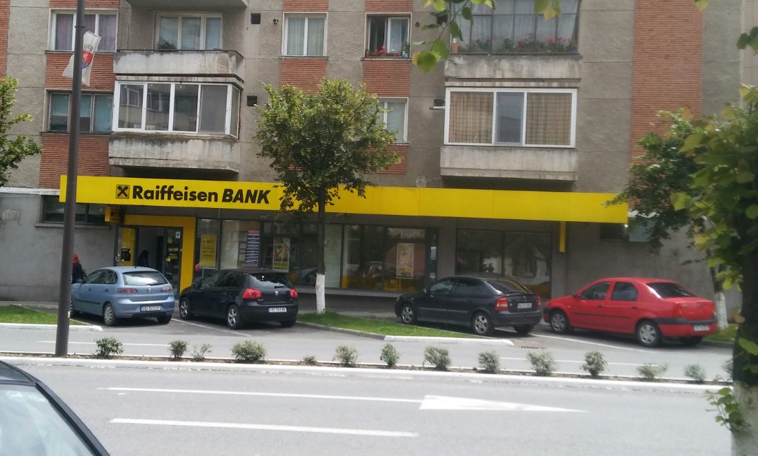 Raiffeisen Bank Agentia Germisara Deva 2