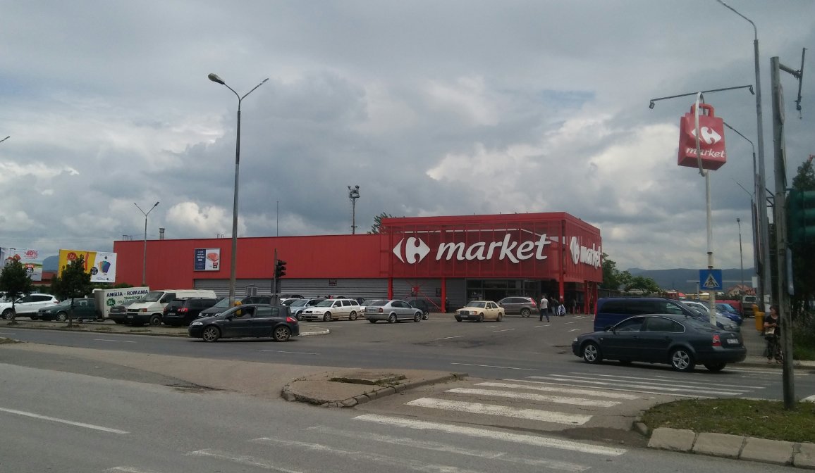 Statia Parcare Market transport interurban