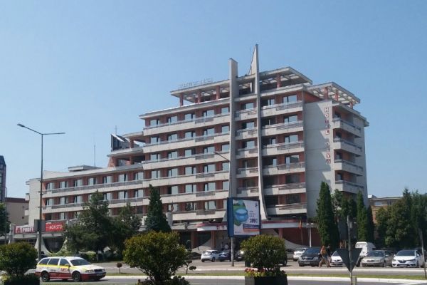 01hoteldeva5F9078F7-416F-2254-4B10-958FB8604952.jpg
