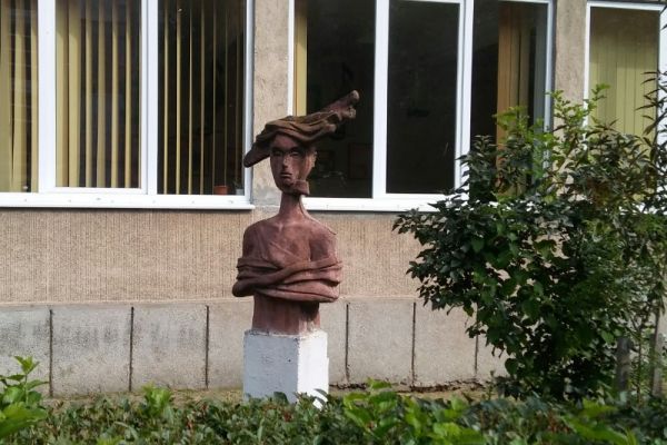 01statuitoduta287E6B195-C464-AF2F-472A-7B10A8ED2B3A.jpg
