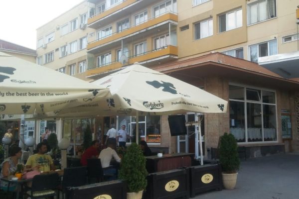 pizzeriaalforno2AA652301-5899-09B6-AD5F-CA892084DD26.jpg