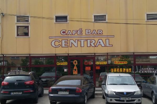 cafecentralEAFA75CF-564D-90EB-2477-A89ACA205645.jpg