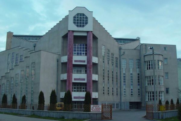 biserica-baptista-sfanta-treime-4A3AE170B-FF62-00B1-CB77-F70F99867AA4.jpg
