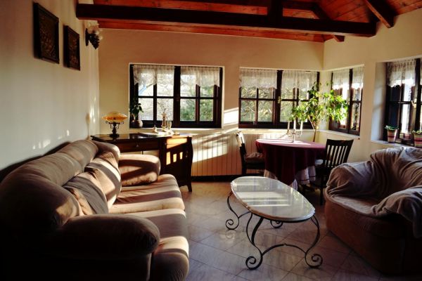 vila-castelul-maria-30DCA5523-F600-D461-18D7-55CBA888740D.jpg